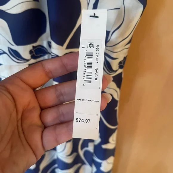 Perfect Easter Dress NWT- Blue and Cream satin Dress - Picture 2 of 4